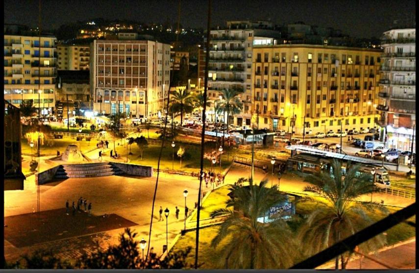 Qui Family Apartment Napoli Ngoại thất bức ảnh