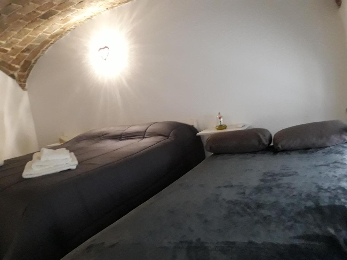 Qui Family Apartment Napoli Ngoại thất bức ảnh
