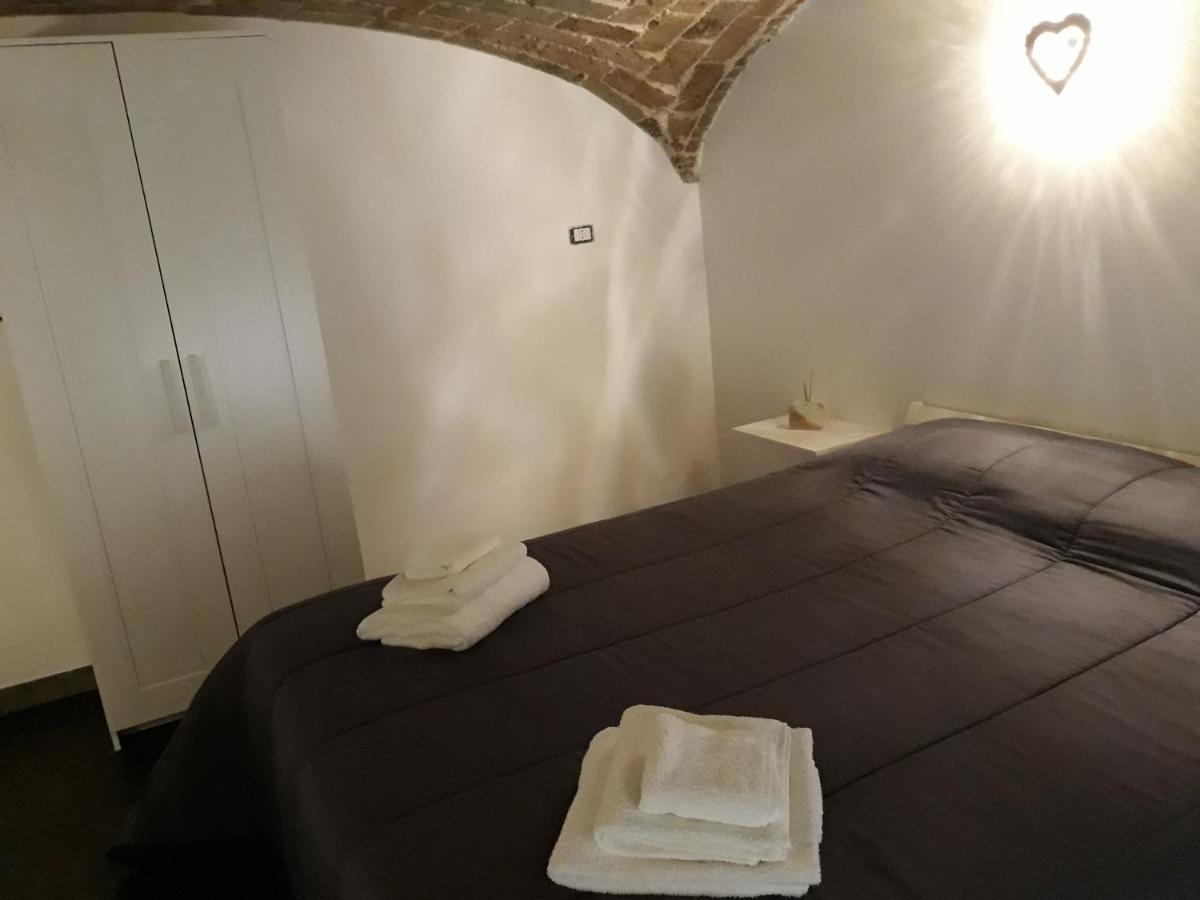 Qui Family Apartment Napoli Ngoại thất bức ảnh